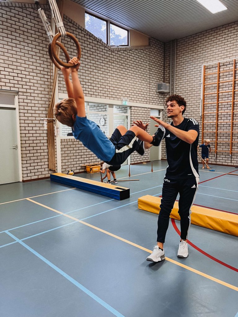 bewegingsonderwijs school opvang